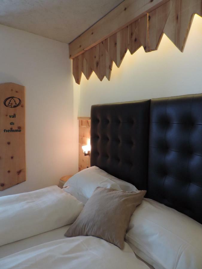 טזרו Hotel Scoiattolo מראה חיצוני תמונה