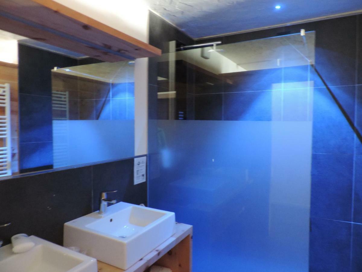 טזרו Hotel Scoiattolo מראה חיצוני תמונה